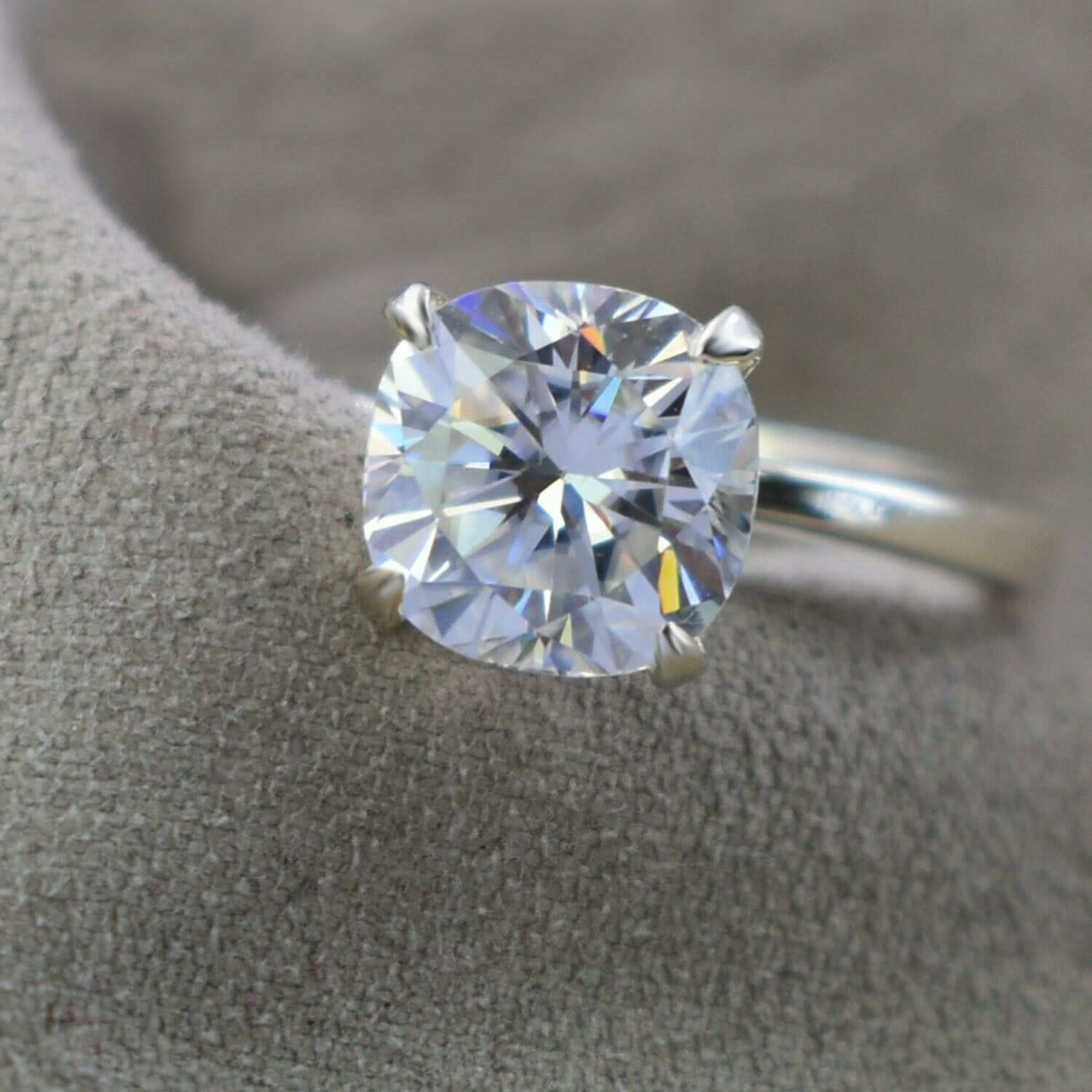High Polished Cushion Moissanite Studded Promising Ring